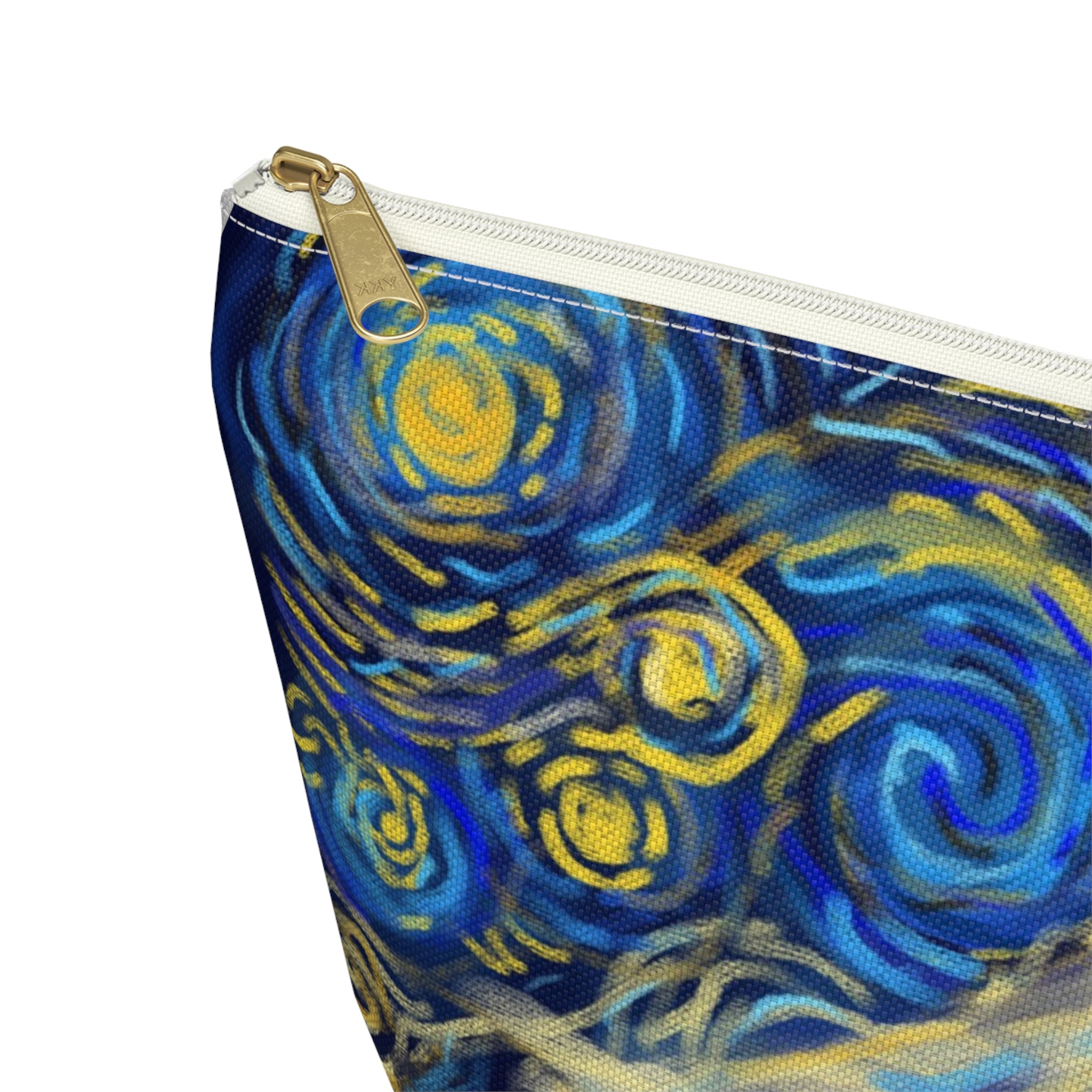 White Zipper Zoom In